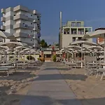 Hotel Plaza Pesaro
